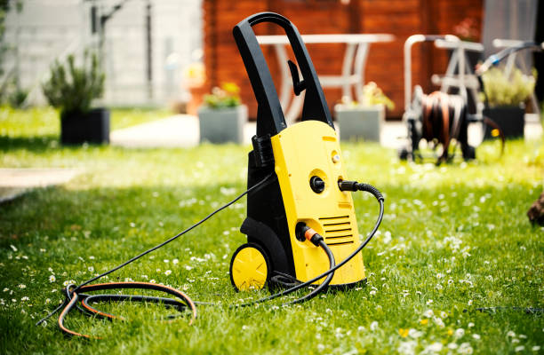 Best Gutter Cleaning and Brightening in Champion Heights, OH